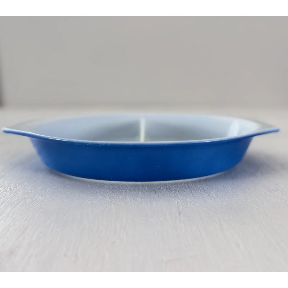 Pyrex Royal Blue White Divided Casserole Dish - 1 1/2 QT Made In USA Vintage